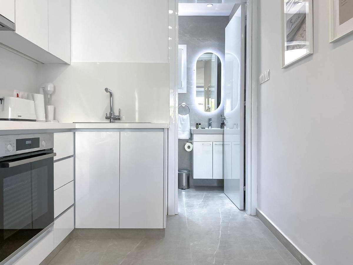 Phaedrus Living Limnaria Luxury Flat Vine 121 Apartment Paphos Exterior foto